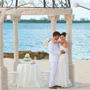 Beach Weddings Abroad Bahamas Weddings Beach Wedding1