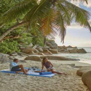 Beach Weddings Abroad Seychelles Weddings Romantic Beach Picnic