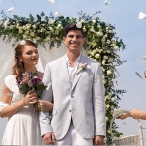 Beach Weddings Abroad Dubai Weddings Bride And Groom Wedding
