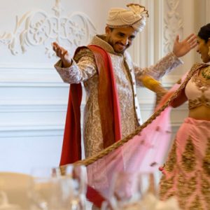 Beach Weddings Abroad Dubai Weddings Bride And Groom First Dance