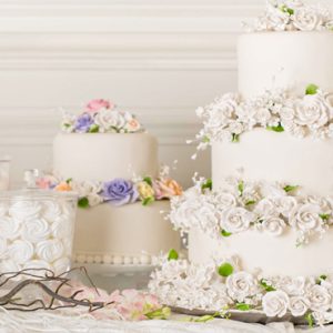 Beach Weddings Abroad Dubai Weddings Custom Cake