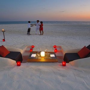 Beach Weddings Abroad Maldives Weddings Beach Dining1