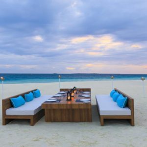 Beach Weddings Abroad Maldives Weddings Beach Dining2